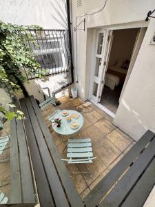 Stylish Entire Apartment with Private Garden in Camden, Central London