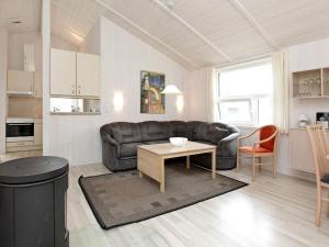 5 person holiday home in GROEMITZ