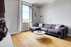 One-Bedroom Standard Apartment
