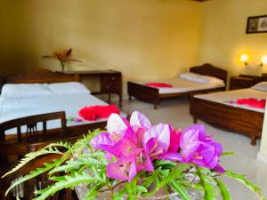 Rainforest Lodge, Deniyaya singheraja