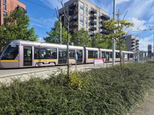 New Double room beside tramline