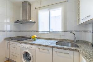 GMC Turistics - The Picasso Neighborhood House