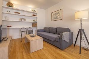 GMC Turistics - The Picasso Neighborhood House