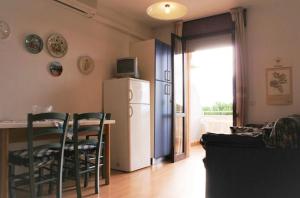 Quiet residence with pool