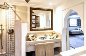 Riad Madame Riad privé à deux pas de la Place Jemaa El Fna