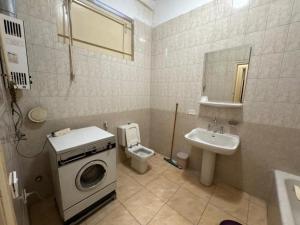 Prime location 2 bed rooms Apartment , near the Nile & Cairo Center