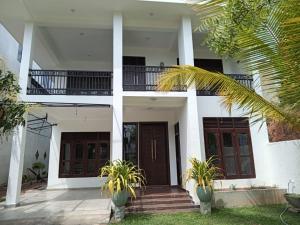 Calm villa-Mirissa North-Kamburugamuwa-Nearest Madihe East