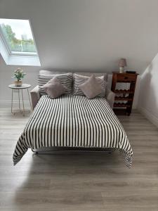 Lough Key Luxury Riverfront Apartment