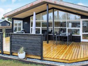 6 person holiday home in Hadsund-By Traum