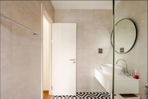 The Title Halo1 2Bedroom Apartment Naiyang beach