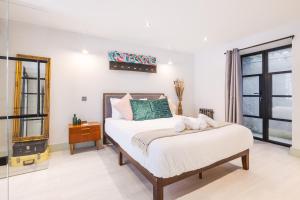 Hackney 1 Bed Garden Flat