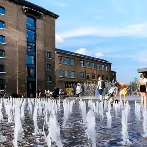 Student Only Bronze Studio Upper-Level Premium View Chapter King Cross