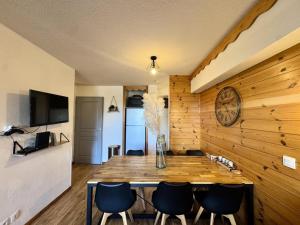 Résidence Les Hauts De Preclaux - Logement rénové avec parking inclus aux Orres 1800 MAE-0093