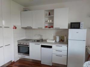 TONI - Apartman s pogledom na more