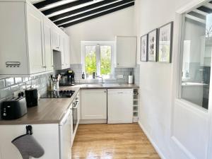 Finest Retreats - Porth Cottage