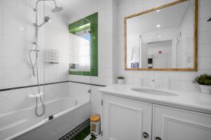 MBird 19 Estoril Apartments 404