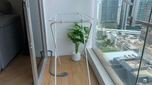 Modern 59m Sukhumvit 1BR - 31st Floor Pool - Gym