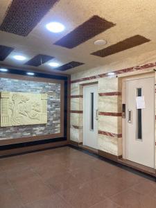 شقة فندقية تتكون من 3 غرف نوم منهم غرفه ماستر