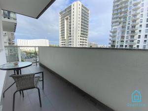 Milky Apartment with Balcony - 3 km to Baltic Sea