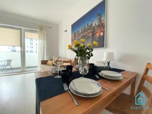 Milky Apartment with Balcony - 3 km to Baltic Sea