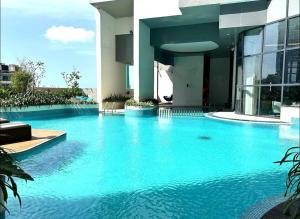 1 Bedroom Luxury Apartment at heart of Colombo