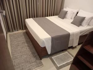 1 Bedroom Luxury Apartment at heart of Colombo