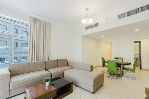 RH-Prime Location , Spacious 1 Bedroom near Mall of the Emirates