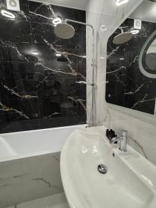 Kikasso Art Apart Odessa