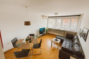 ART residence Cara Urosa