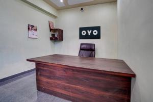 Hotel O by OYO Hira Royal Palace And Lawn