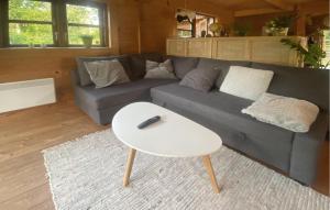 Lovely Home In Anderstorp With Wifi