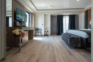 Danubius View - Luxury Hotel and Hall