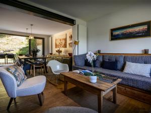 Chalet La Frasse - OVO Network