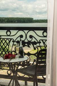 Danubius View - Luxury Hotel and Hall