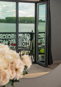 Danubius View - Luxury Hotel and Hall