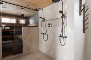 Serenity Levi - Hot Tub & Sauna