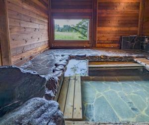 Hakuba Riverside Loghouse