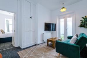 2 Bed apartment, sleeps up to 5