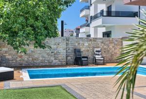 Villa Palm Garden - Private Pool and Barbecue