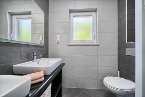 Villa Palm Garden - Private Pool and Barbecue