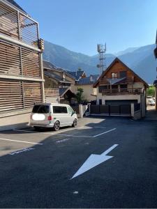 Le Petit Cœur parking gratuit idéal cyclistes proche alpe dhuez