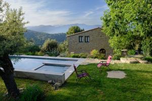 Casa Rural Arc de can puig Luxury Holiday Home in Catalonia