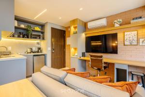 Estúdio com varanda em Pinheiros-SP FDK0074