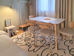 Sinjeong Negeori House