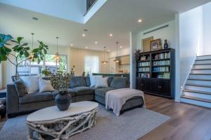 Spa Pool table Lake access - Le 515 Beaulac