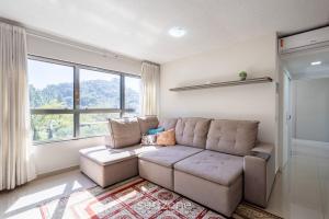 Lindo Apto em Prédio c Piscina MPB0034