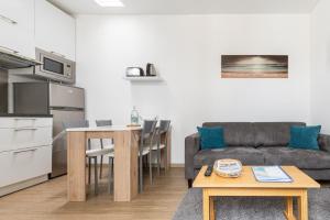 Petite maison CHATELNANON à 250 mètres de la mer