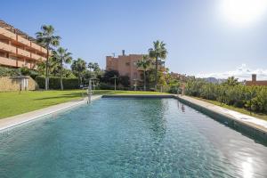 Rock Bay II 2456 SEA VIEW