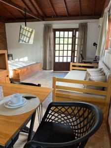 Lagoa Flat House - Praia do Rosa - 300 metros da Surfland