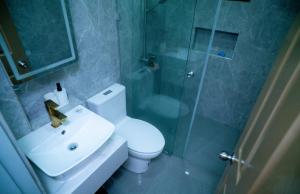 Greenwoods Travel Lodge Bakakeng